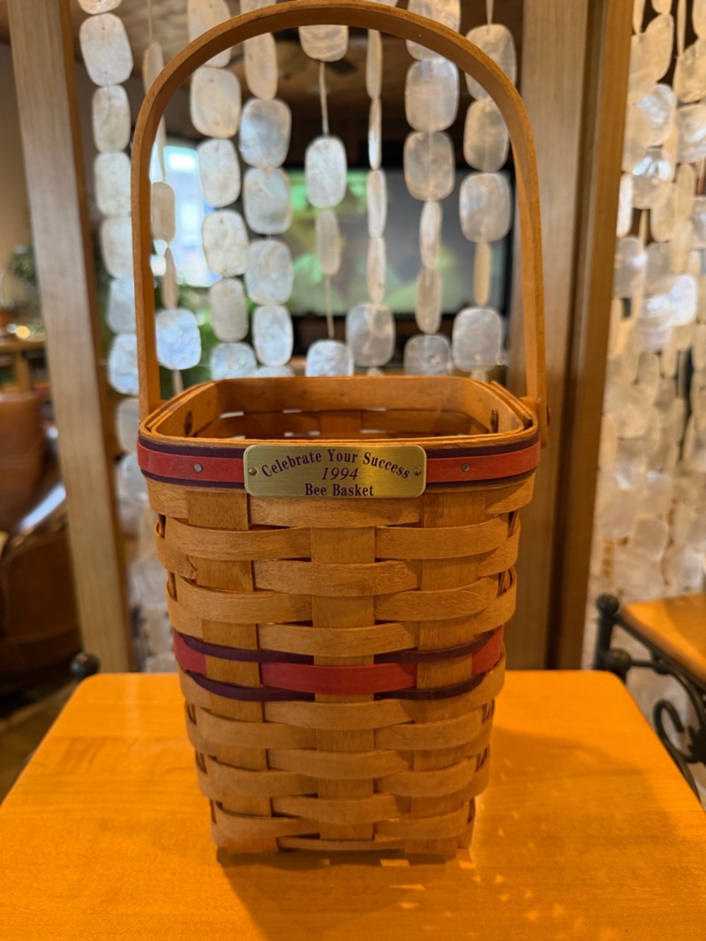 Longaberger 1994 Bee Basket with Handle Purple & Pink